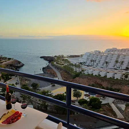 Ocean Sunset View, Air Conditioned, Renovated * 阿德耶