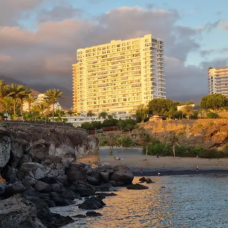 Ocean Sunset View, Air Conditioned, Renovated *